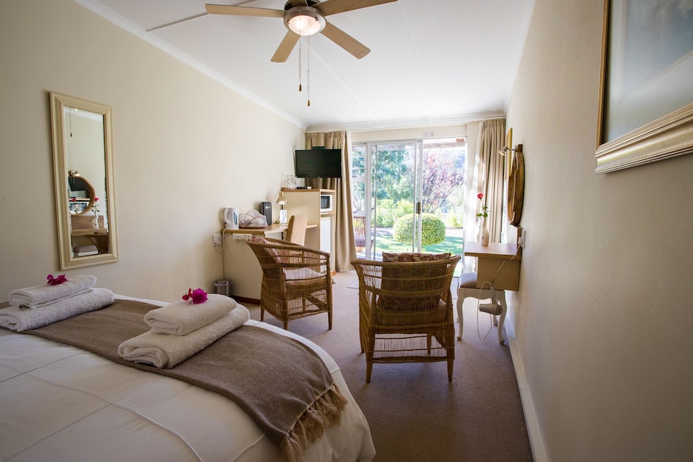 Damas Guest Farm 10/50