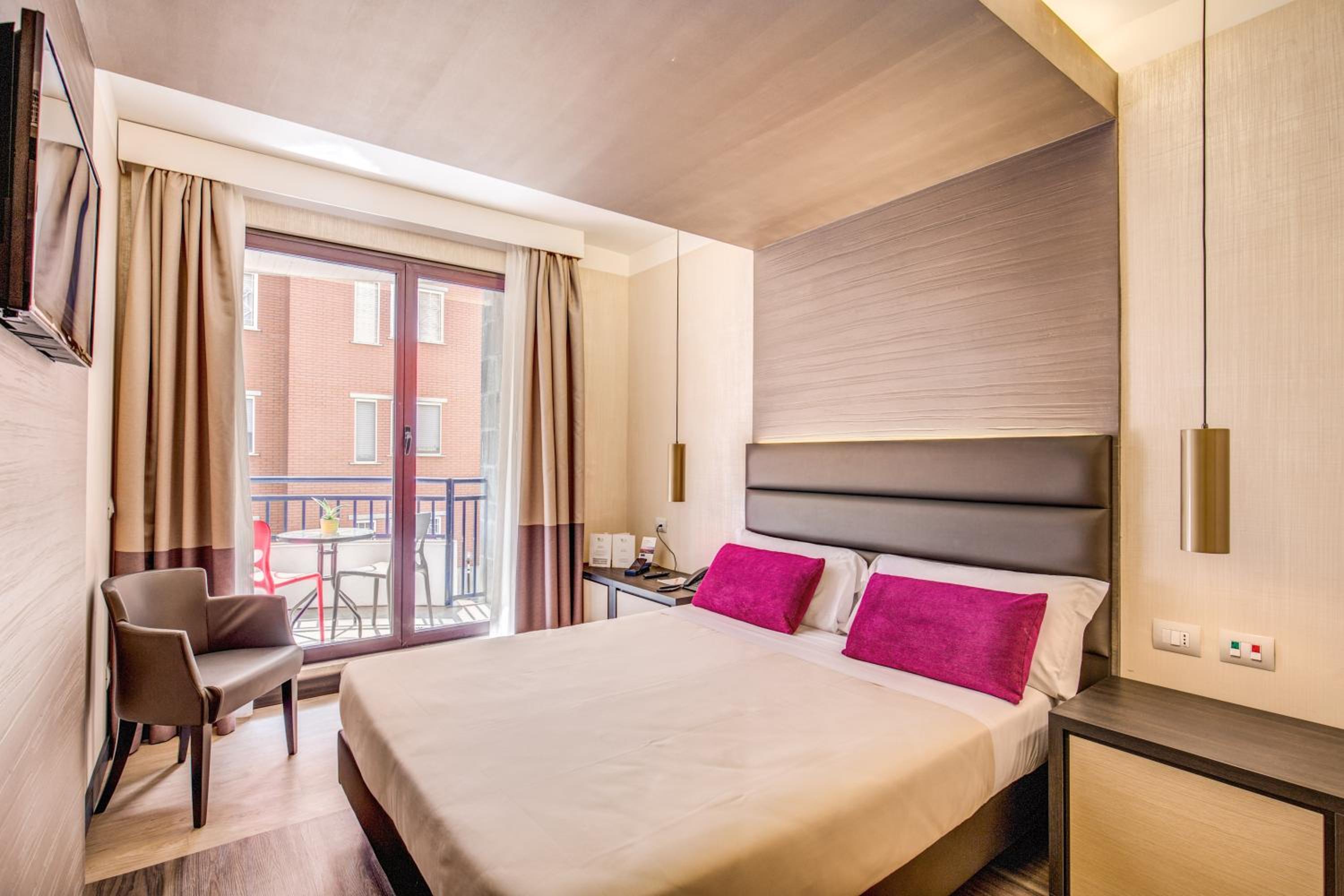 Comfort, Double or Twin Bed, Warmthotel 5/10