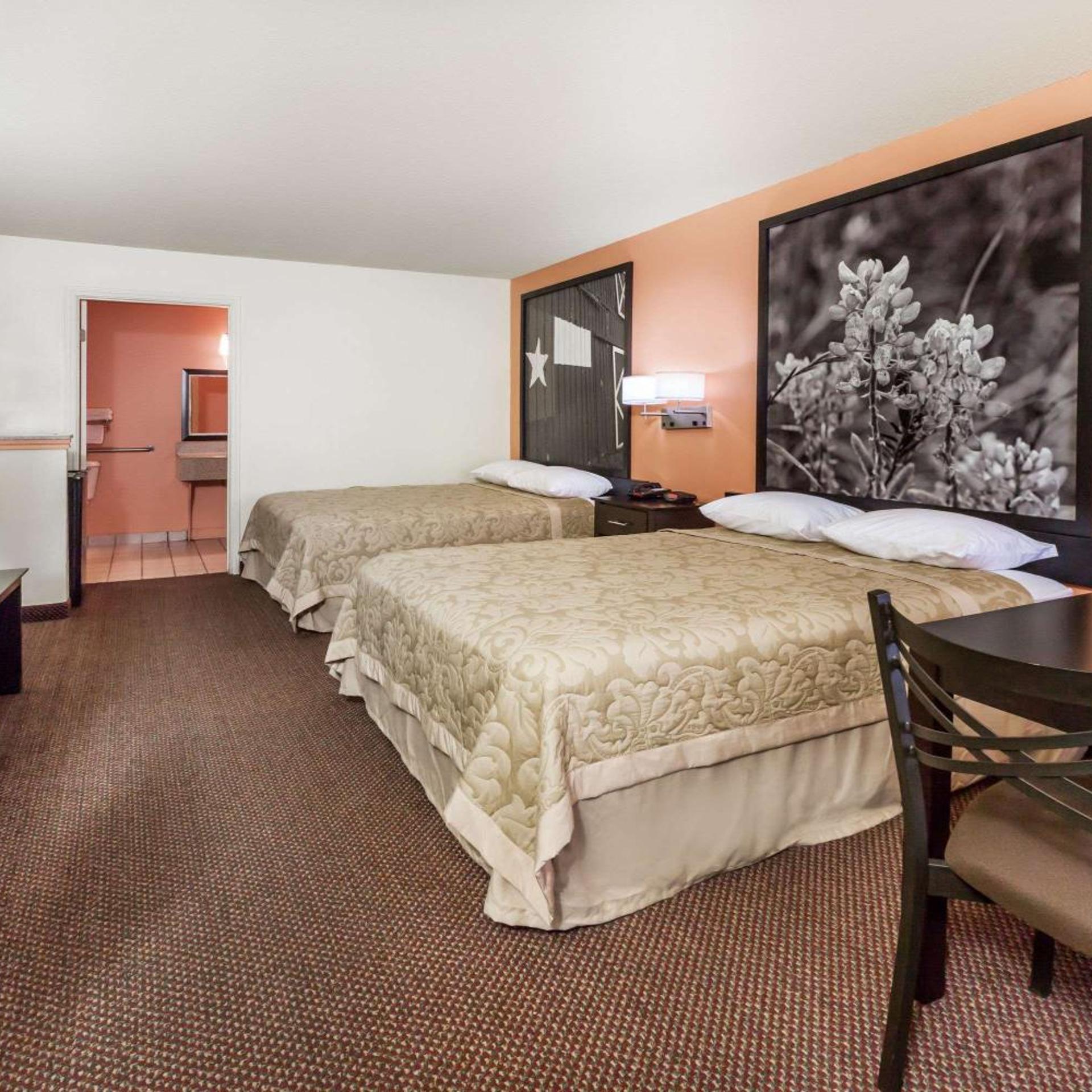 Premier Inn Palestine 4/31