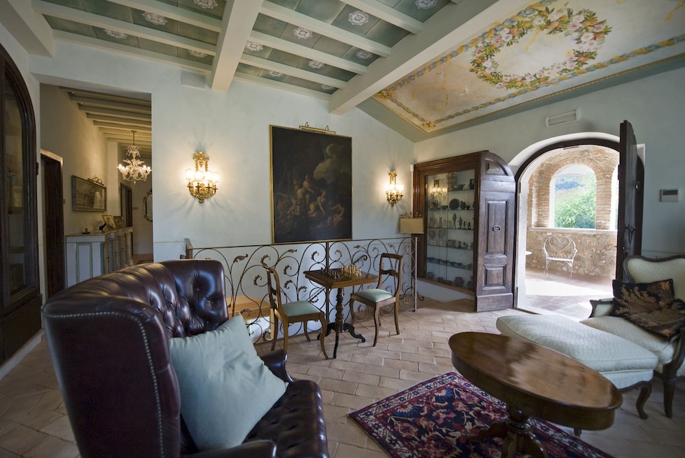 Relais Tenuta Del Gallo 26/41