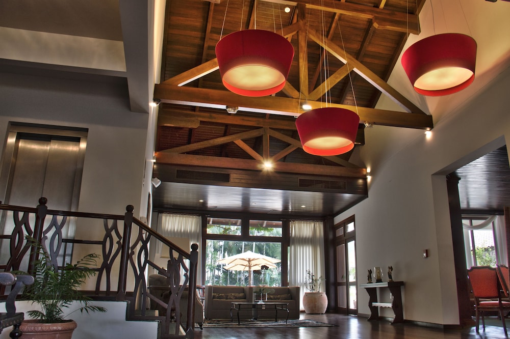TIMBO PARK HOTEL 38/58