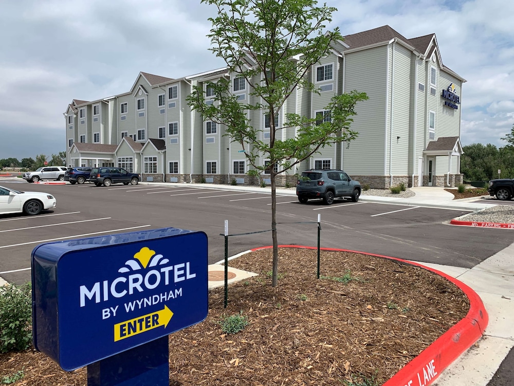 Microtel Inn and Suites By Wyndham Fountain North 41/44
