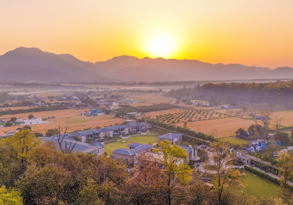 Excel Hotels & Resorts Corbett 41/49