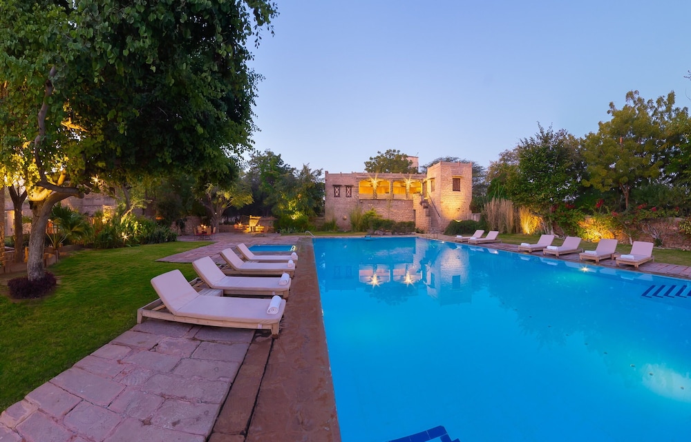 THE MANAVAR RESORT AND CAMP 43/50