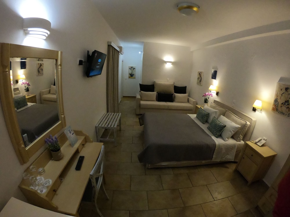 Mathios Village 40/74