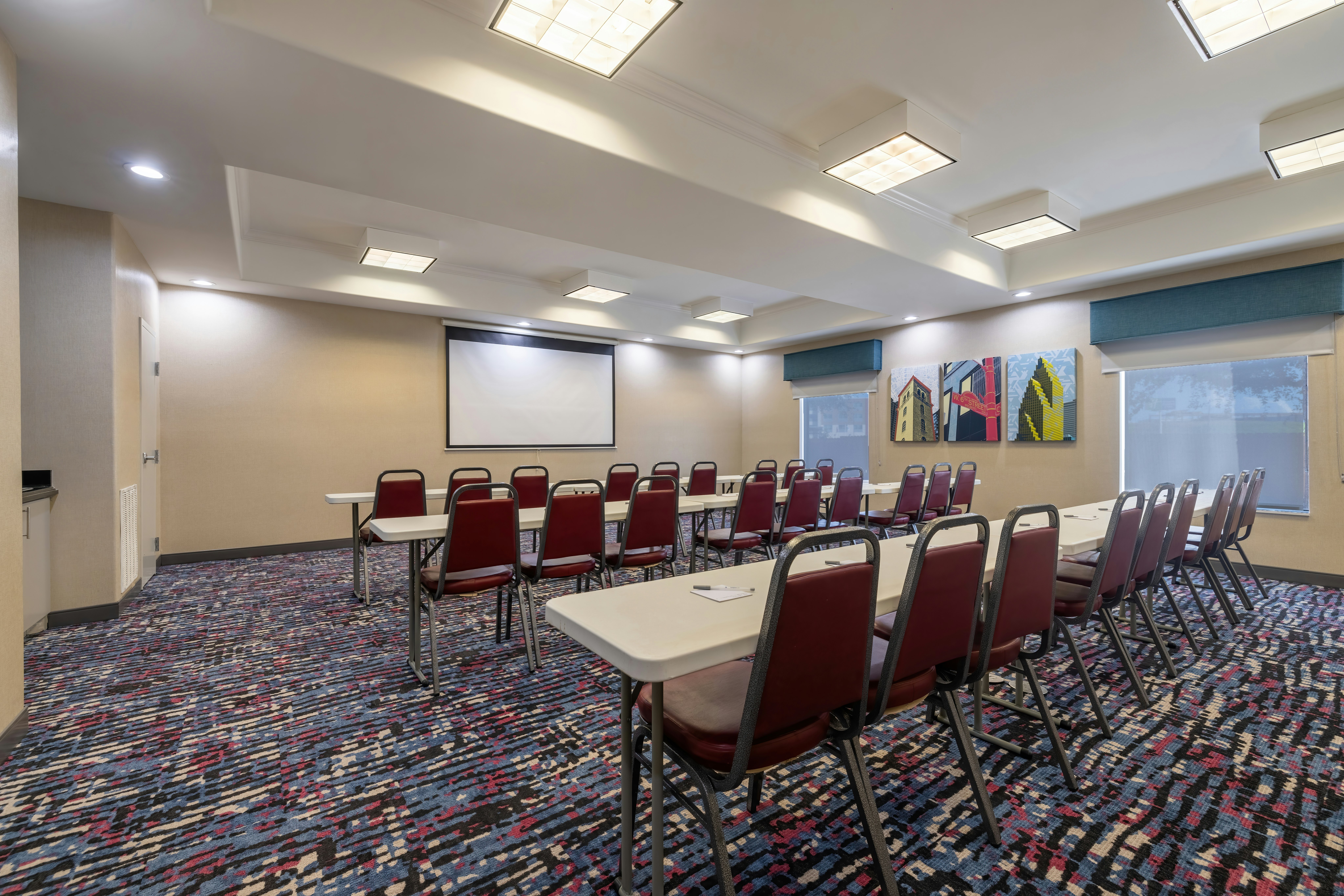 Hampton Inn And Suites Brenham 37/48