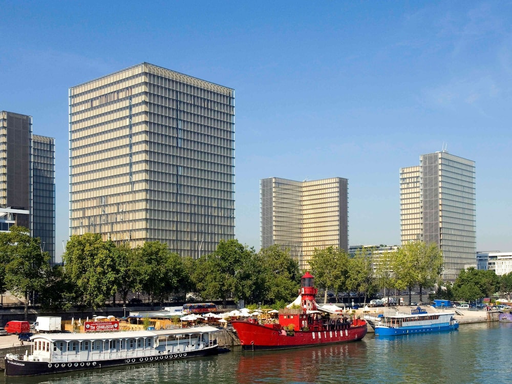 Mercure Paris Bercy Bibliotheque 10/65