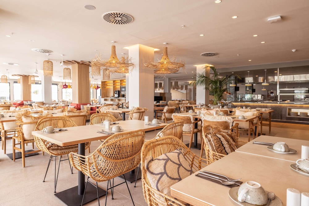 Radisson Blu Resort Lanzarote Adults Only 34/50