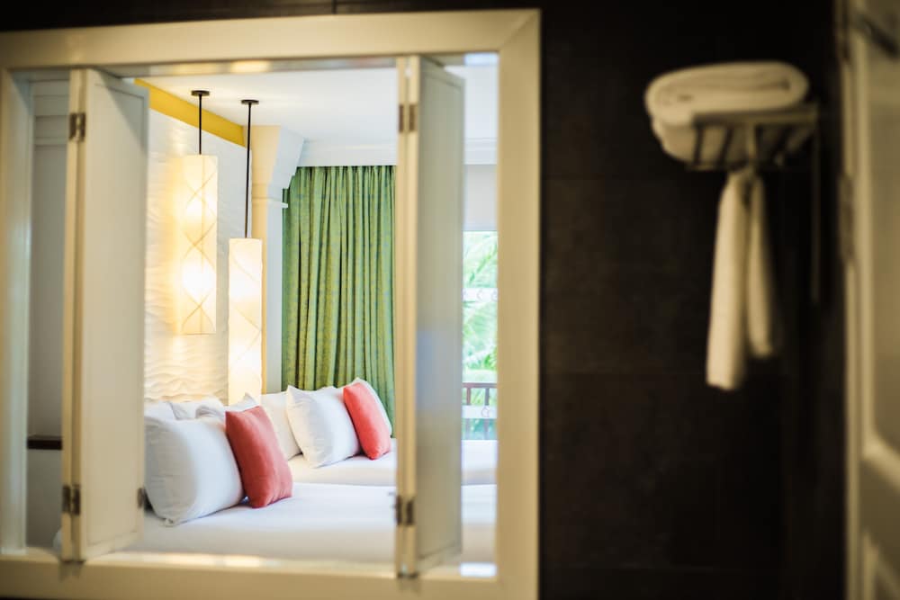 Centara Karon Resort Phuket 50/85