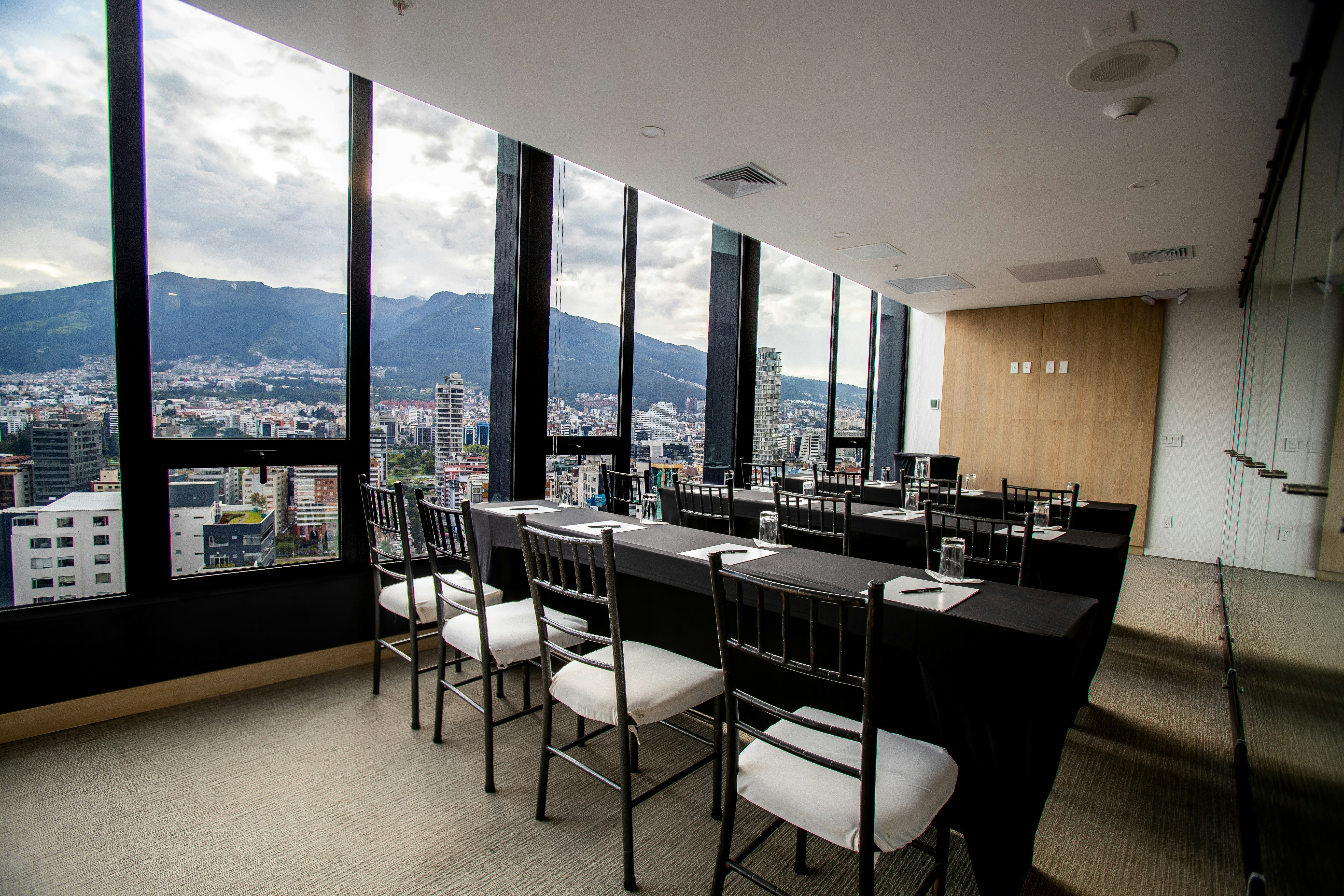 Hampton by Hilton Quito La Carolina Park 16/23