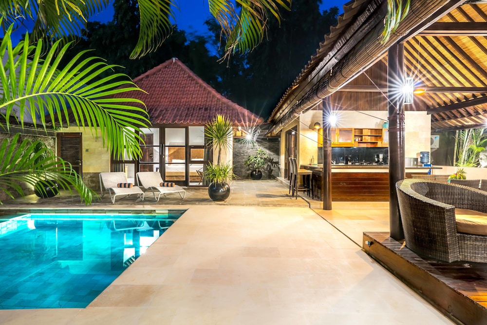 Gili Villas 6/58