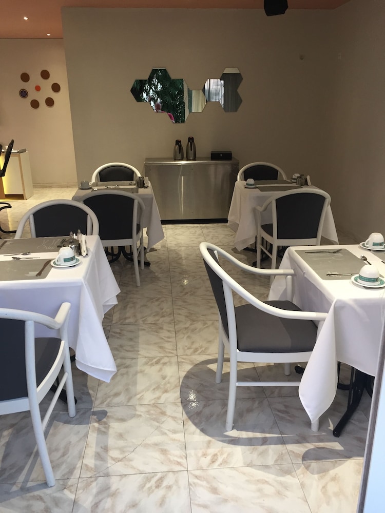 Alkyonides Hotel 39/49