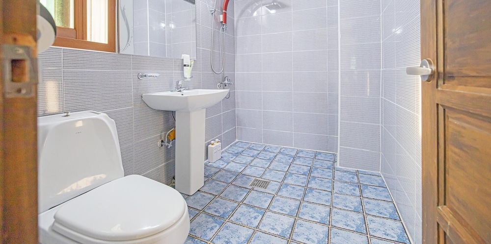 Gyeongju Cabin House Pension 44/50