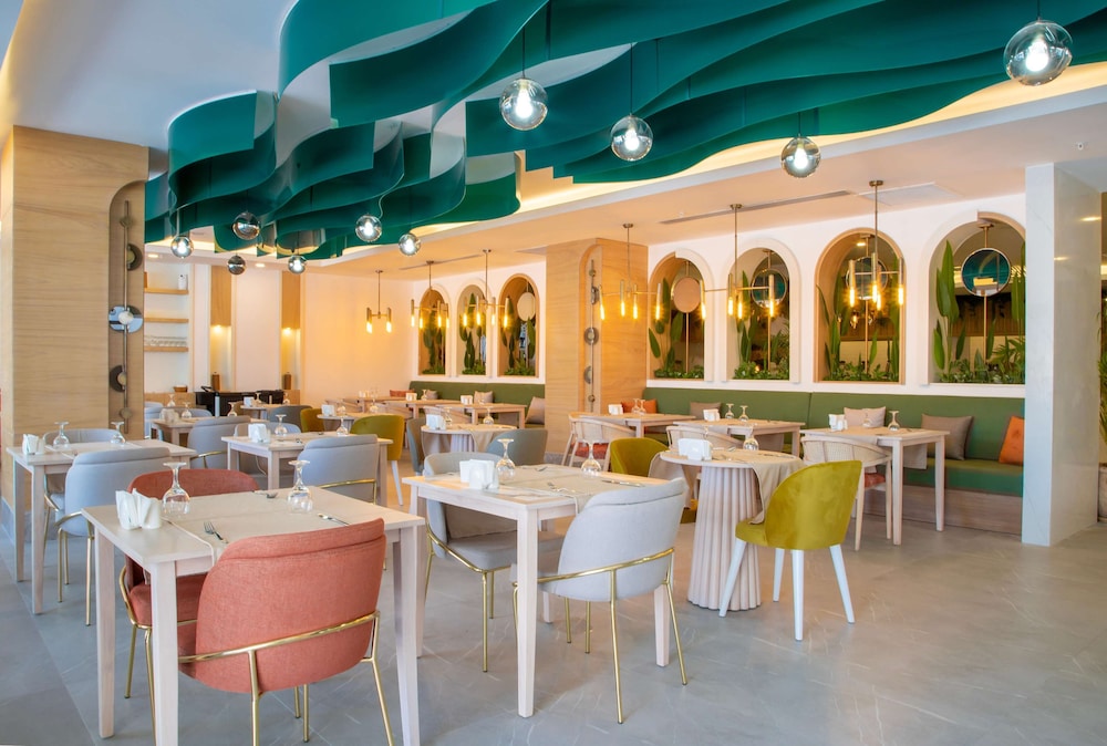 Side Zeugma Hotel - Adult Only 16 Plus 70/87