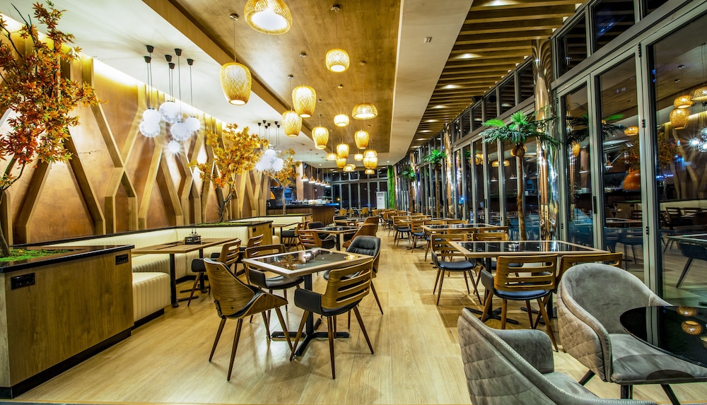 Fieri Hotel 57/77