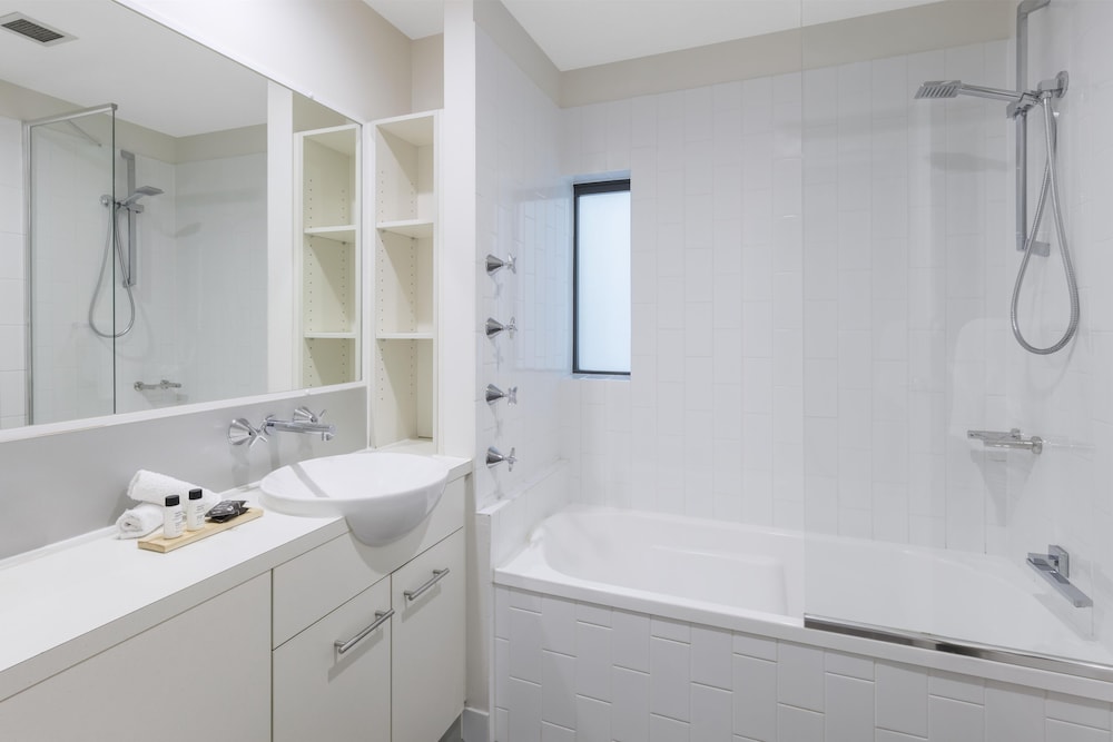 Oaks Brisbane On Margaret Suites 60/64