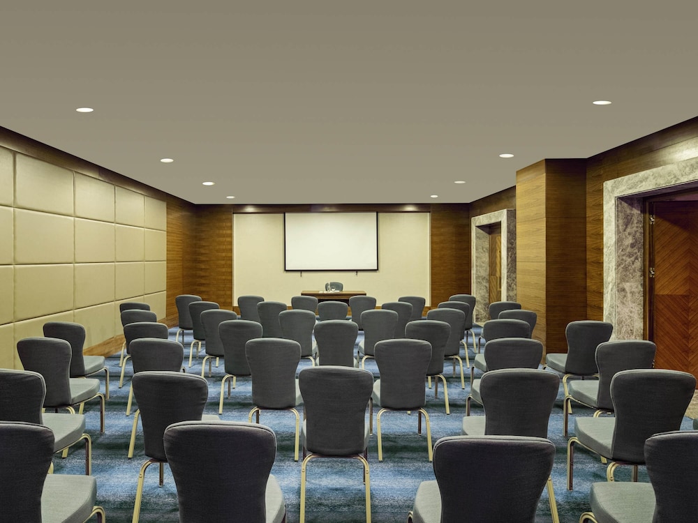 Movenpick Hotel and Thermal Spa Bursa 61/67