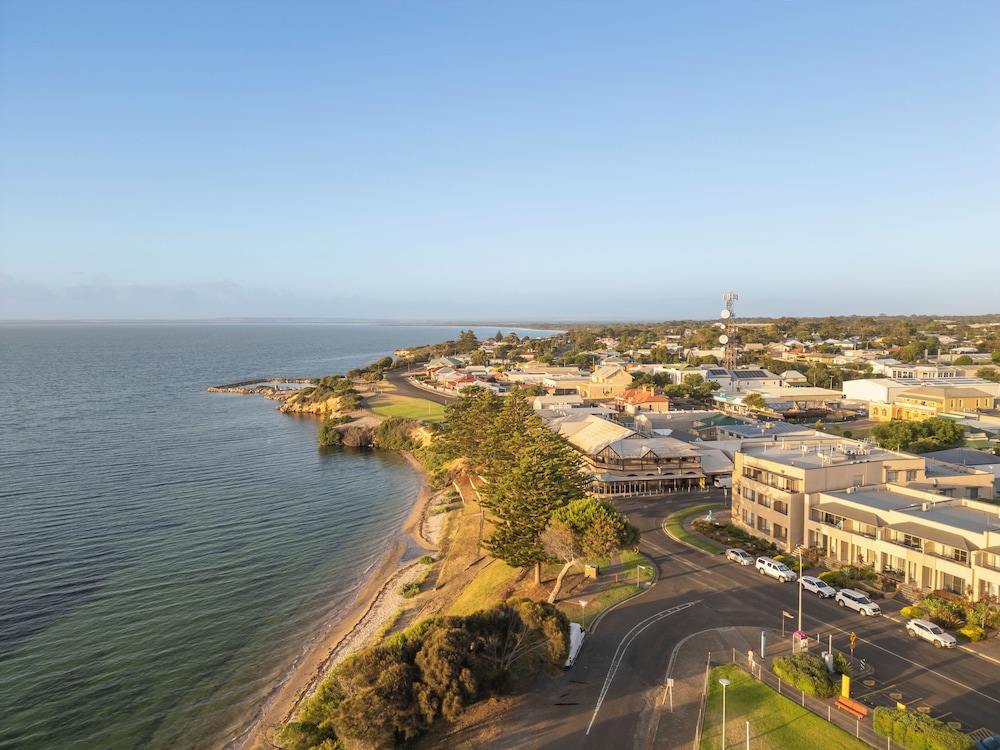 Ozone Hotel Kangaroo Island 55/68
