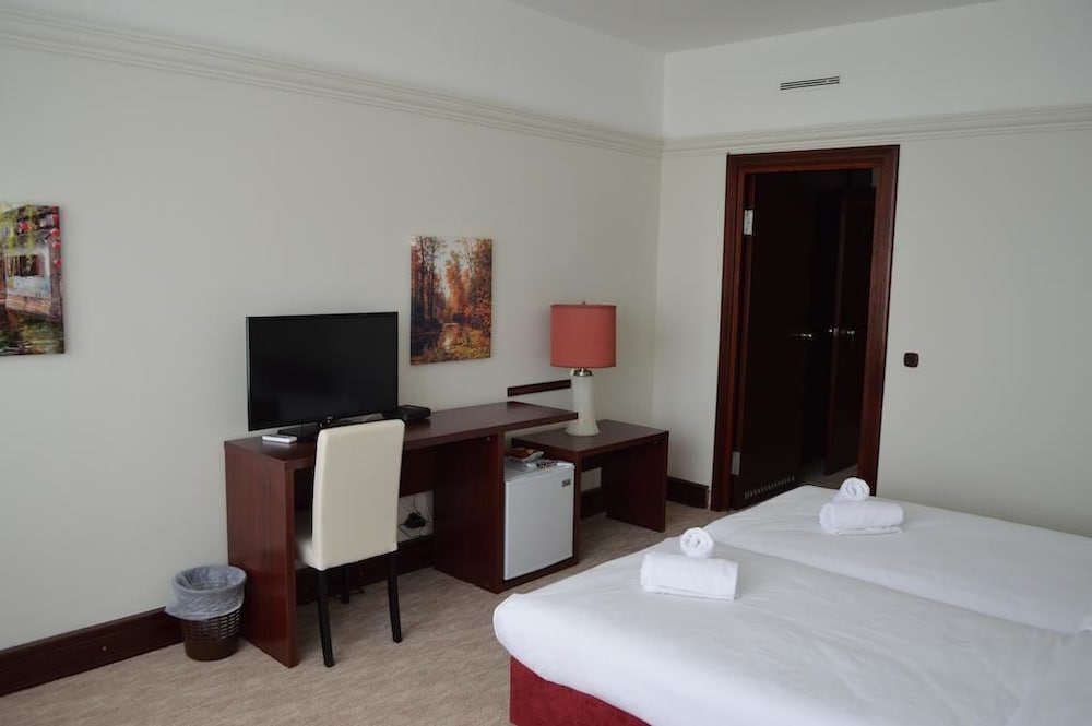 Garni Hotel Jugoslavija 25/62