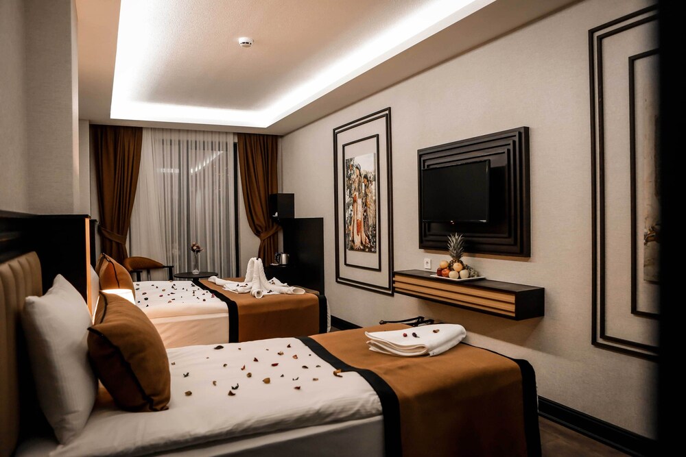 Dimen Hotel 21/37