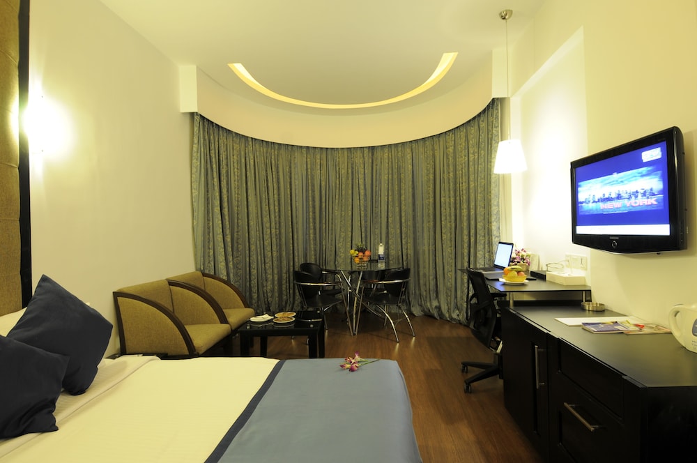 The Central Court Hotel 10/43