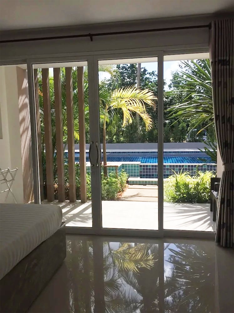 The Fong Krabi Resort 42/73