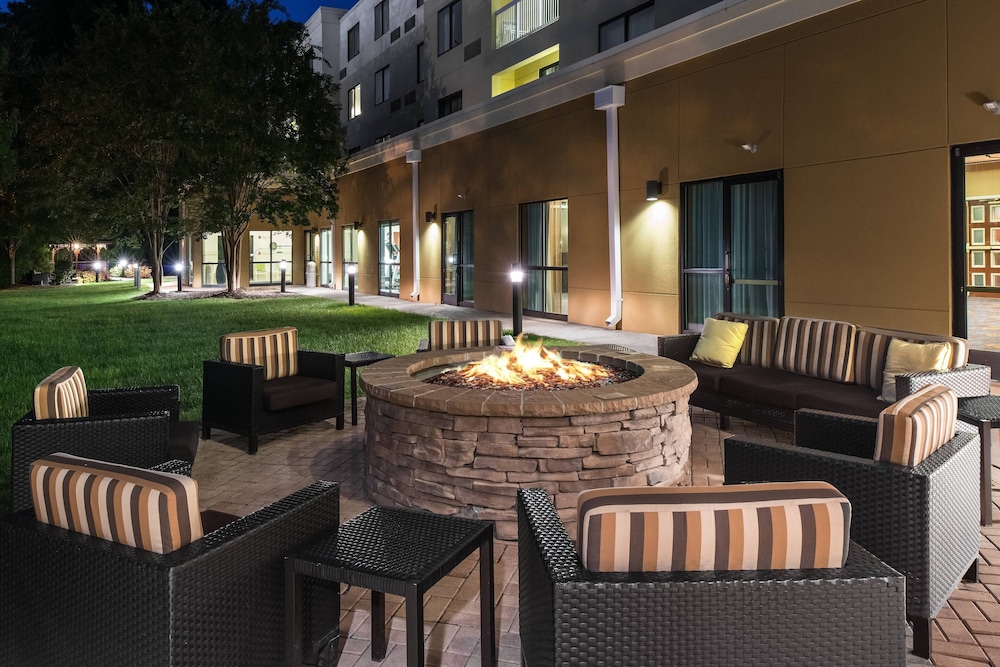 Courtyard by Marriott Charlotte Gastonia 36/45