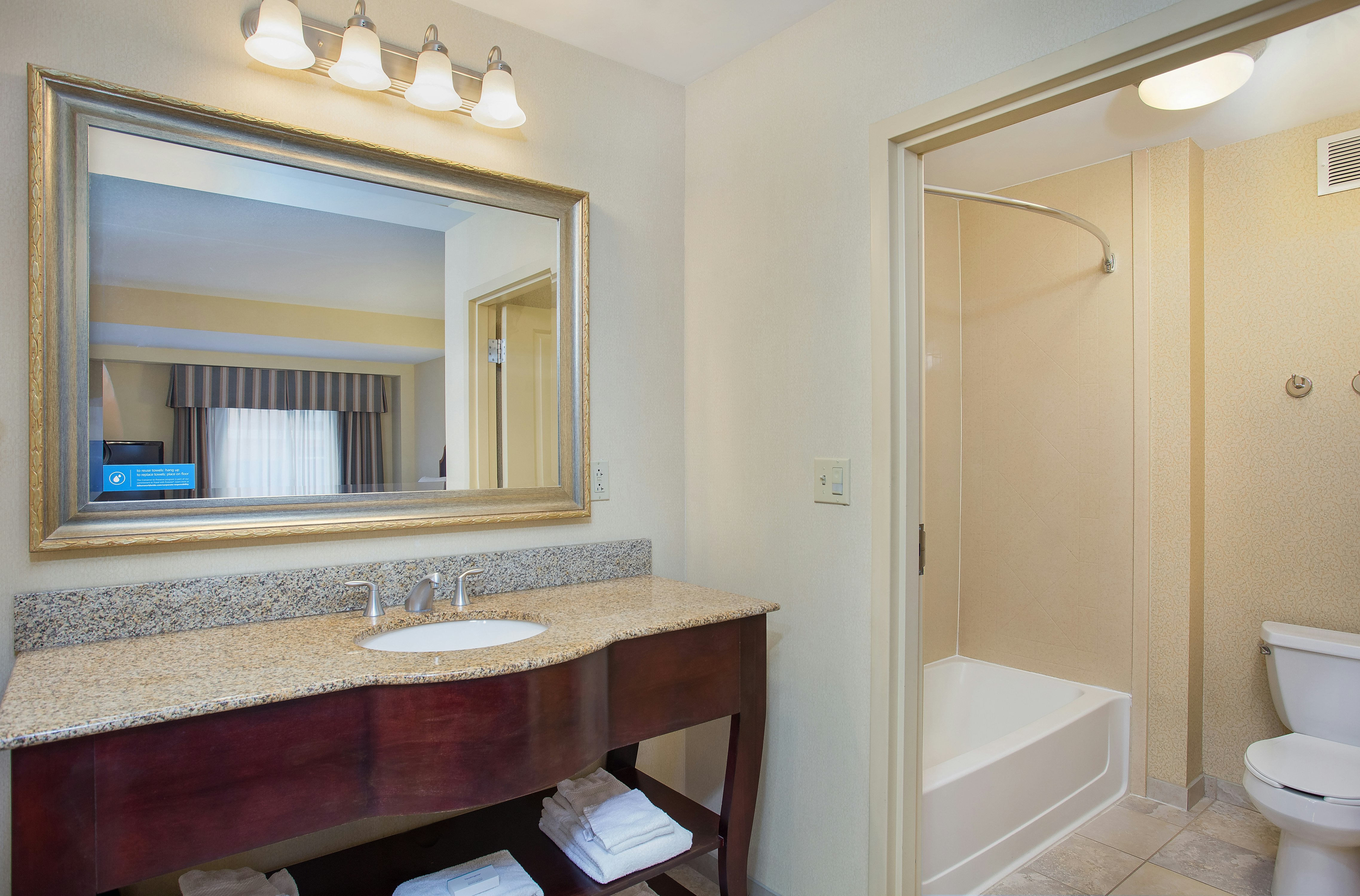 Hampton Inn Pikeville 74/76