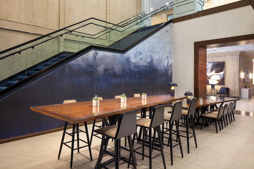 The Westin Oaks Houston at the Galleria 46/58