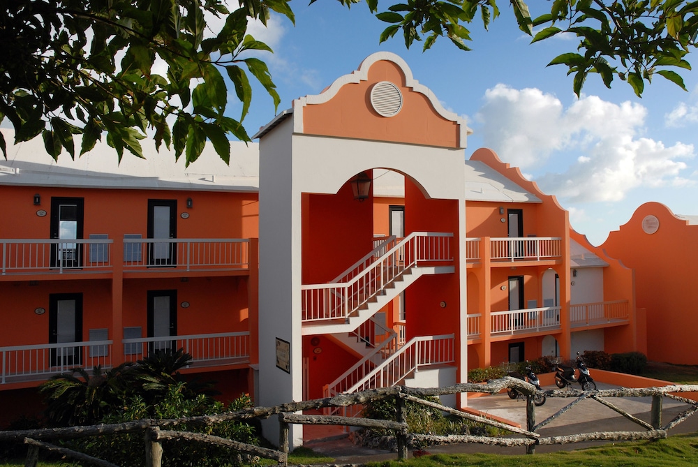 Grotto Bay Beach Resort Bermuda in HAMILTON PARISH