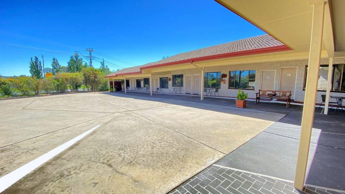 Sapphire City Motor Inn Inverell 33/34
