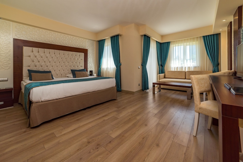 Sentido Kamelya Selin Hotel 9/75