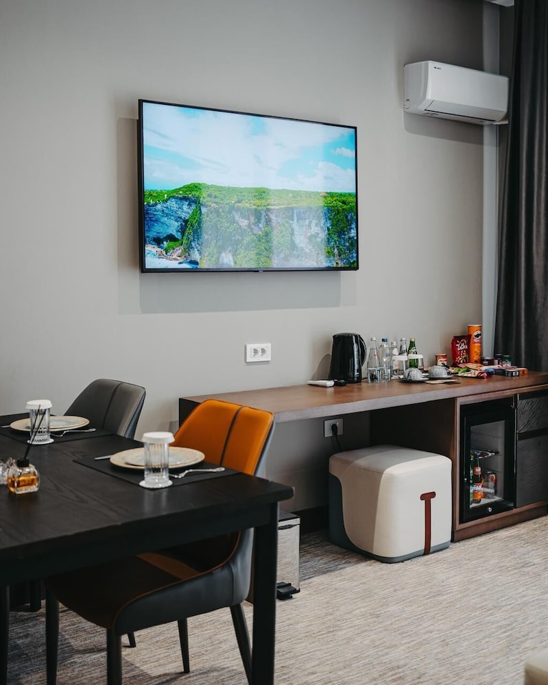 Port Marine Hotel Baku 55/62