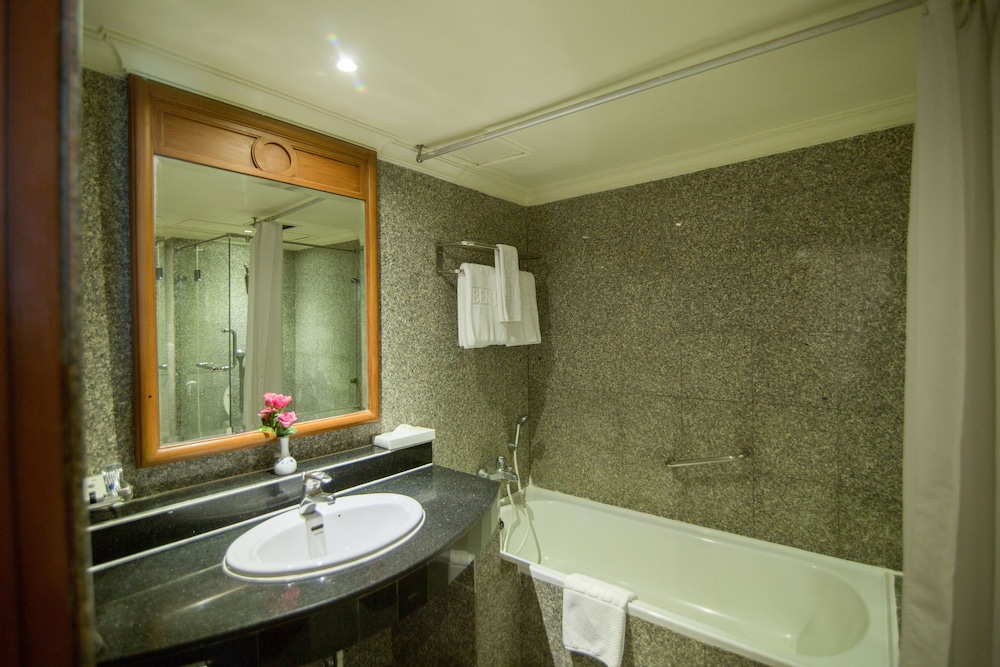 Royal Benja Hotel 15/67