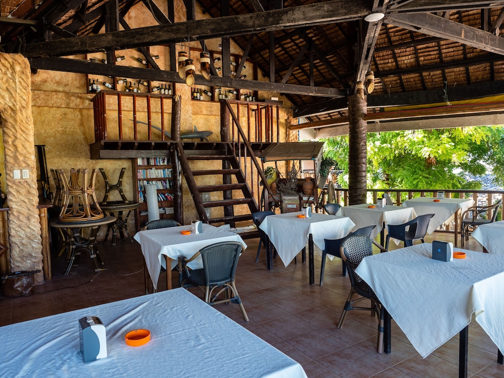 Hippocampus Beach And Dive Resort 44/59