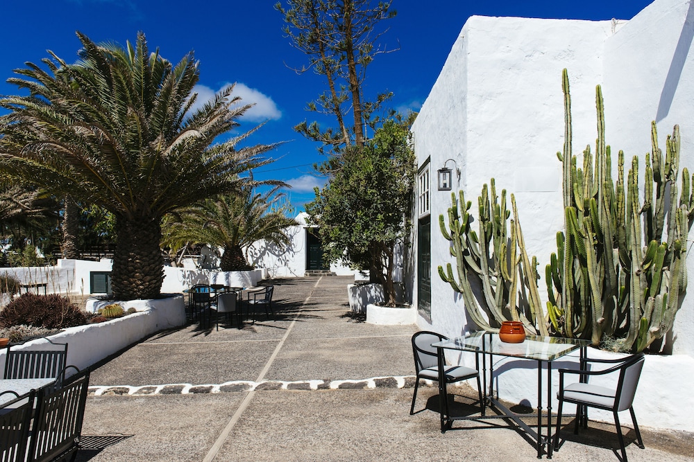 Hotel EL GRIFO 61/71