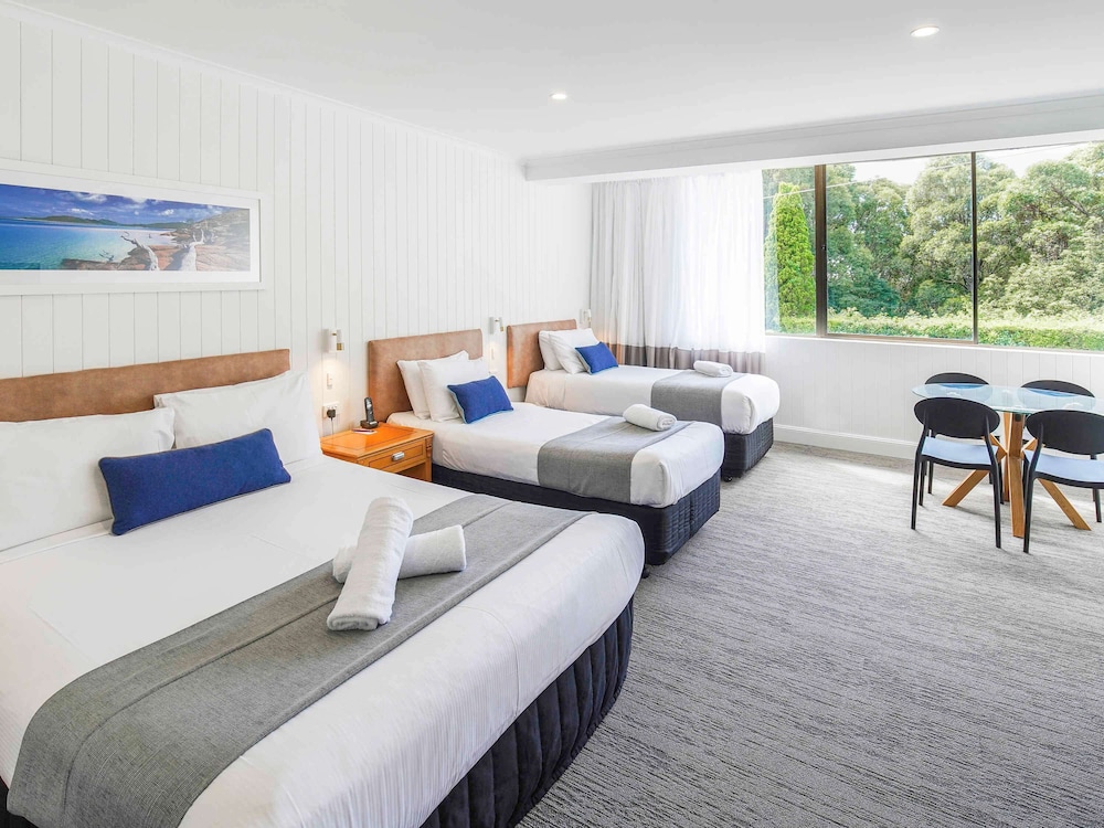 MERCURE CHARLESTOWN 21/50