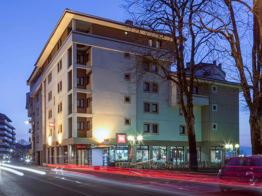 Ibis Thonon Evian 2/32