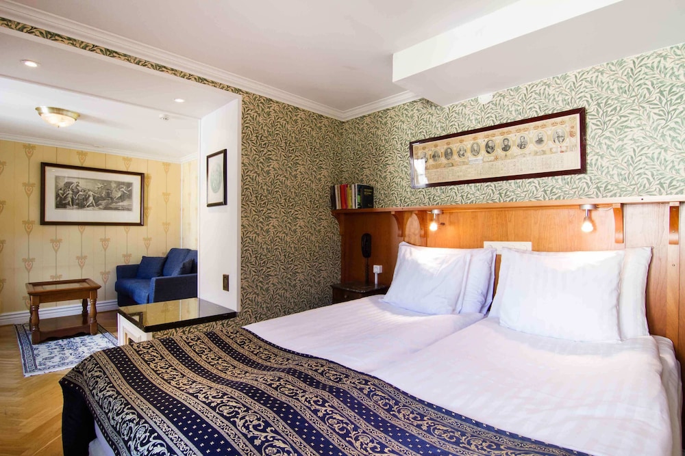 Mayfair Hotel Tunneln 14/43