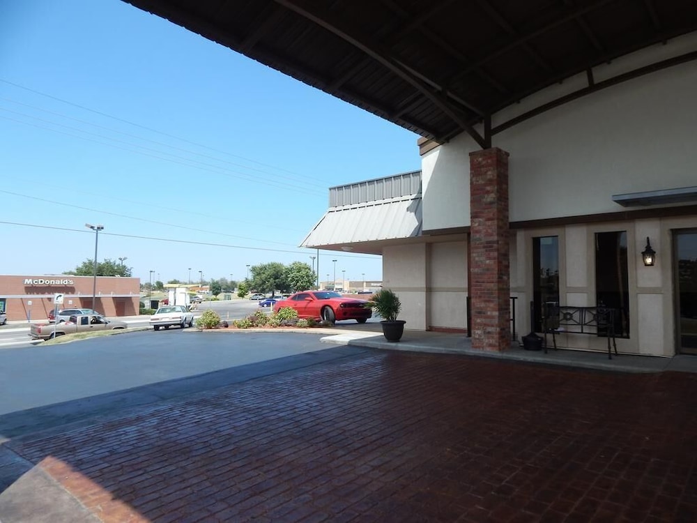 Quality Inn Chickasha 6/45