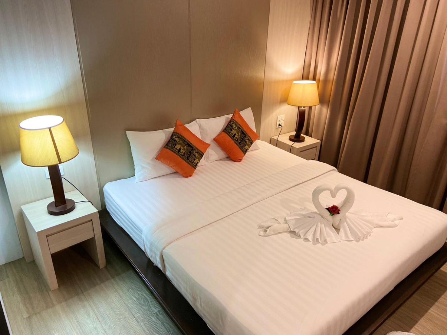 A Plus Deluxe Hotel 13/68