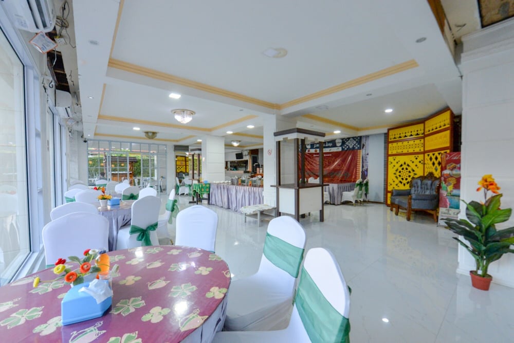 Hotel Sampurna Jaya 23/27