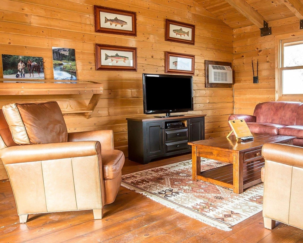 Yellowstone Valley Lodge Ascend Hotel Collection 33/51