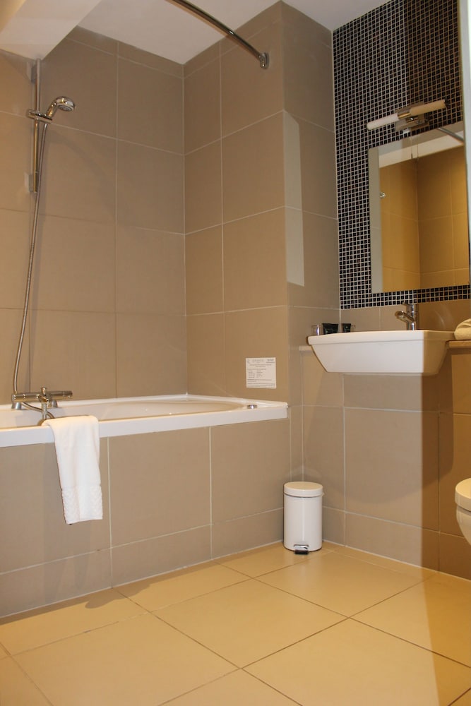 Quy Mill Hotel and Spa 25/42