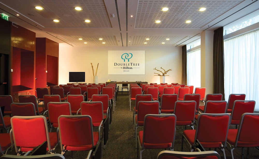 DOUBLETREE BY HILTON MILAN 57/83