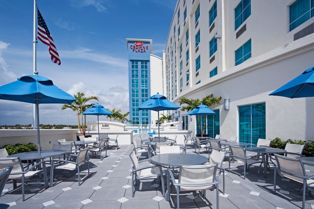 Crowne Plaza Fort Lauderdale Airport Cruise Port 34/61
