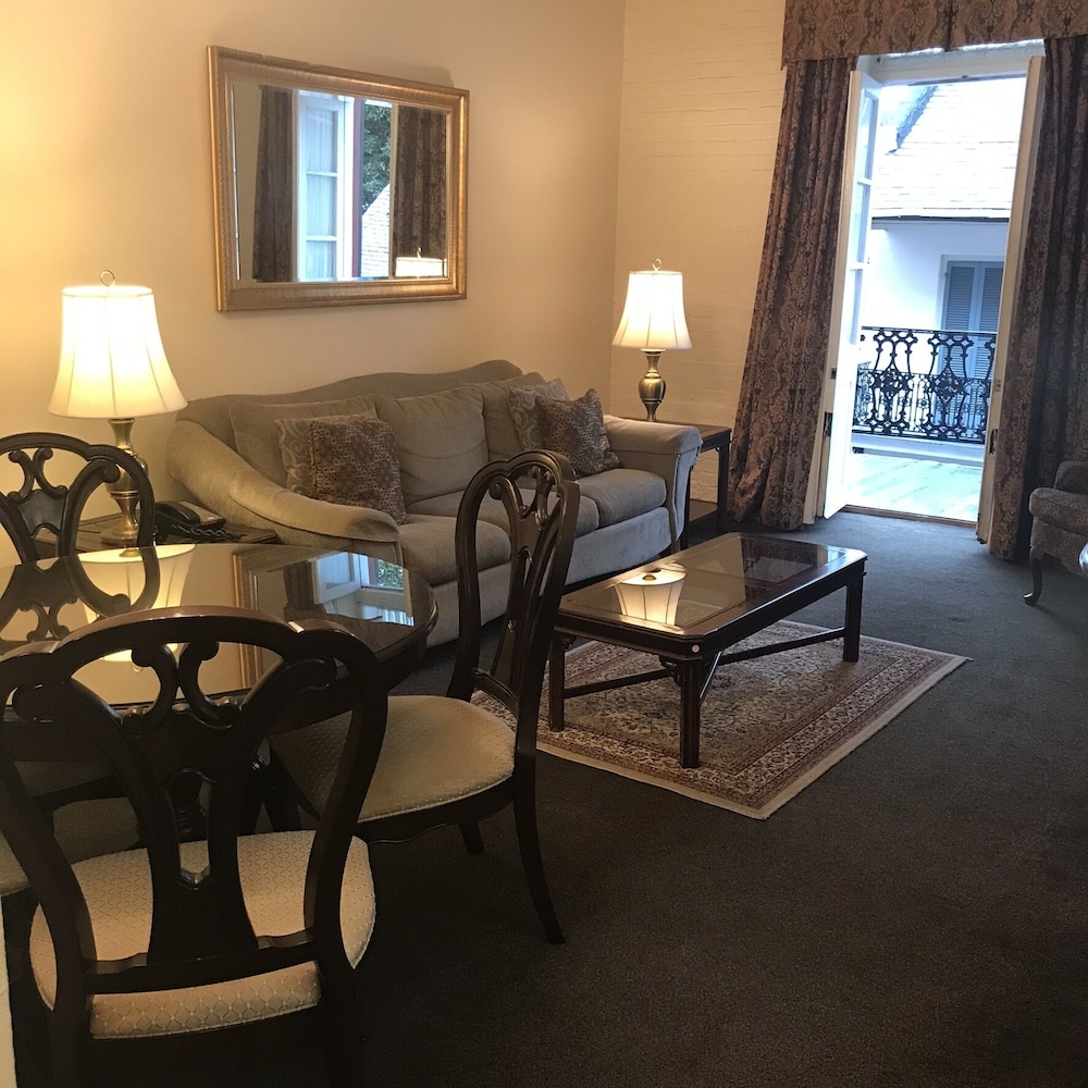 Le Richelieu In The French Quarter 40/54