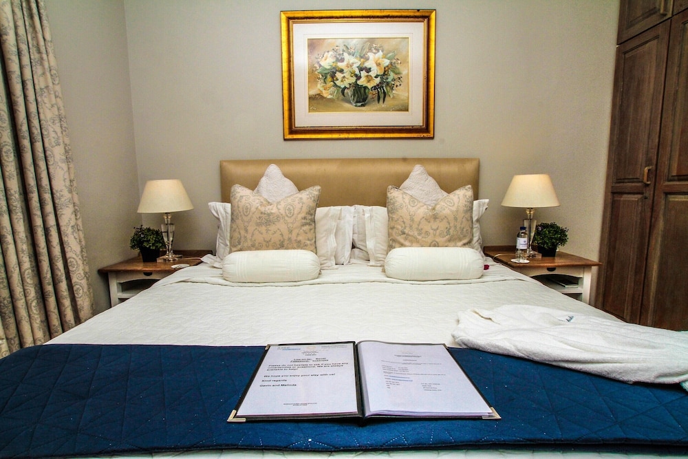 Sandals Guest House 13/77
