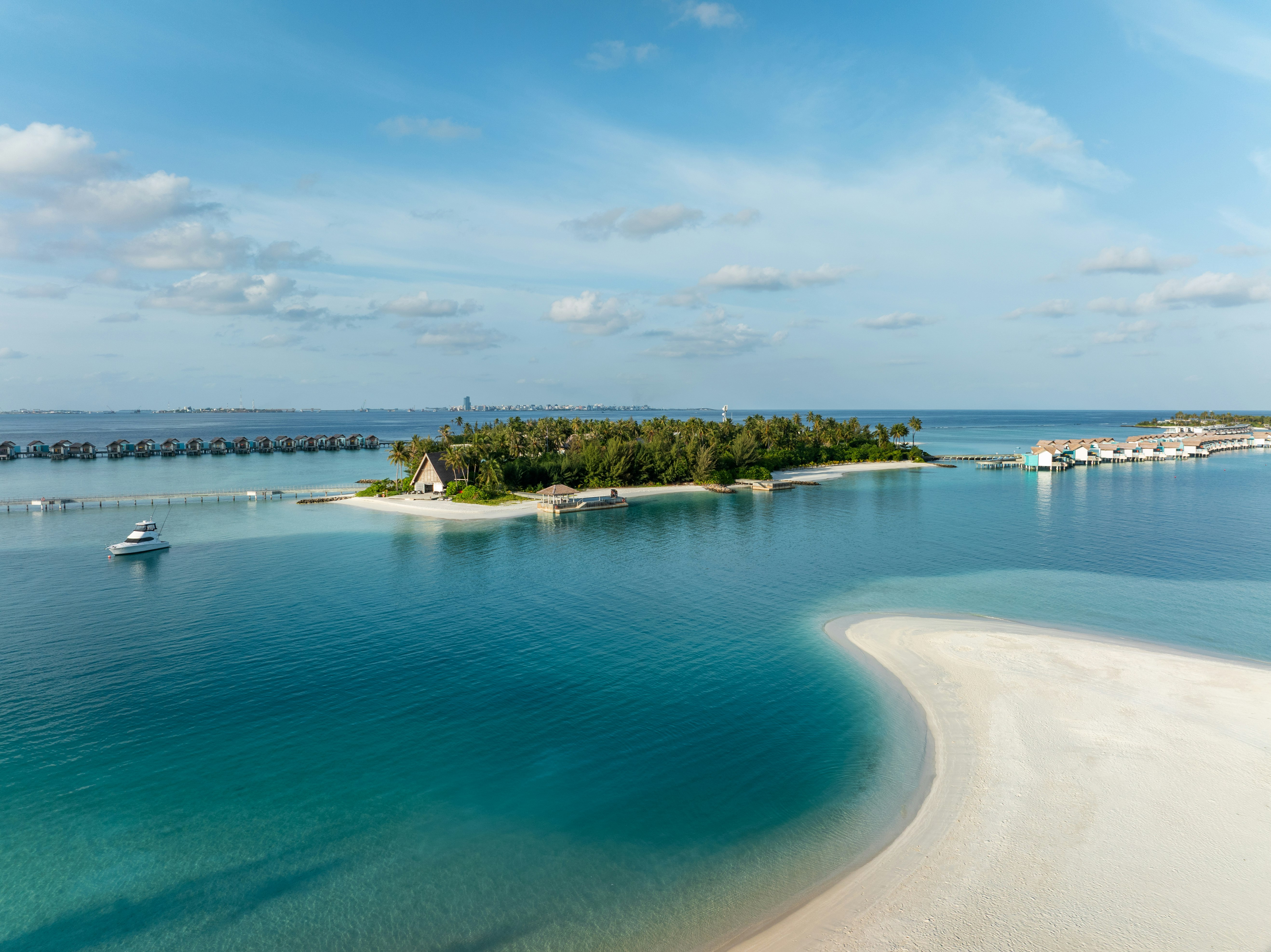 SAii Lagoon Maldives, Curio Collection by Hilton 18/39