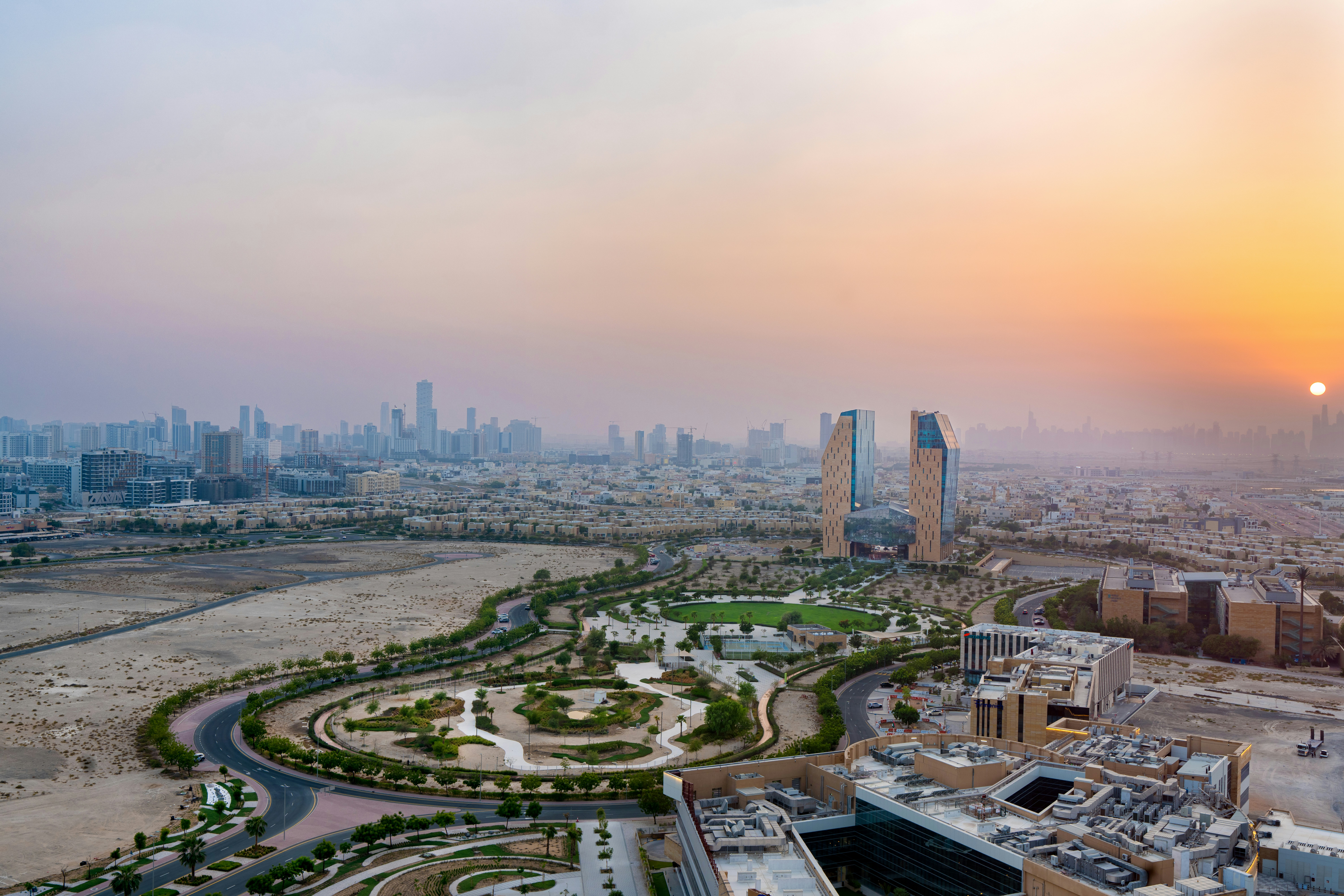 Holiday Inn & Suites Dubai Science Park 48/50